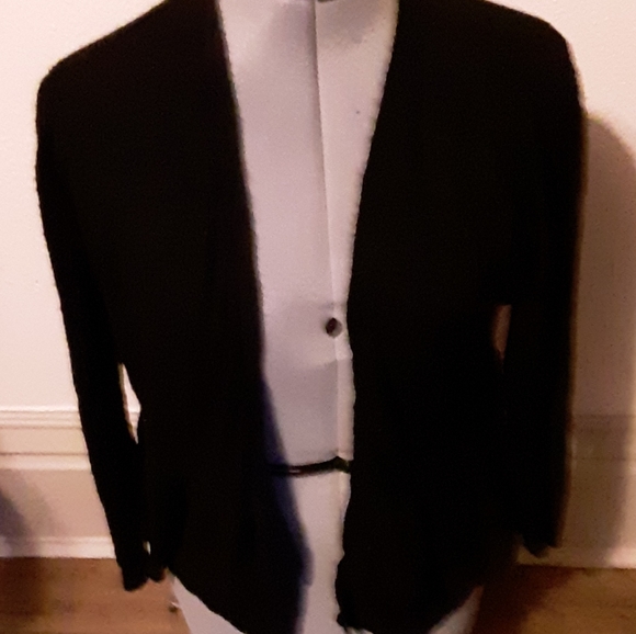 Black ruffle cardigan - Picture 1 of 3